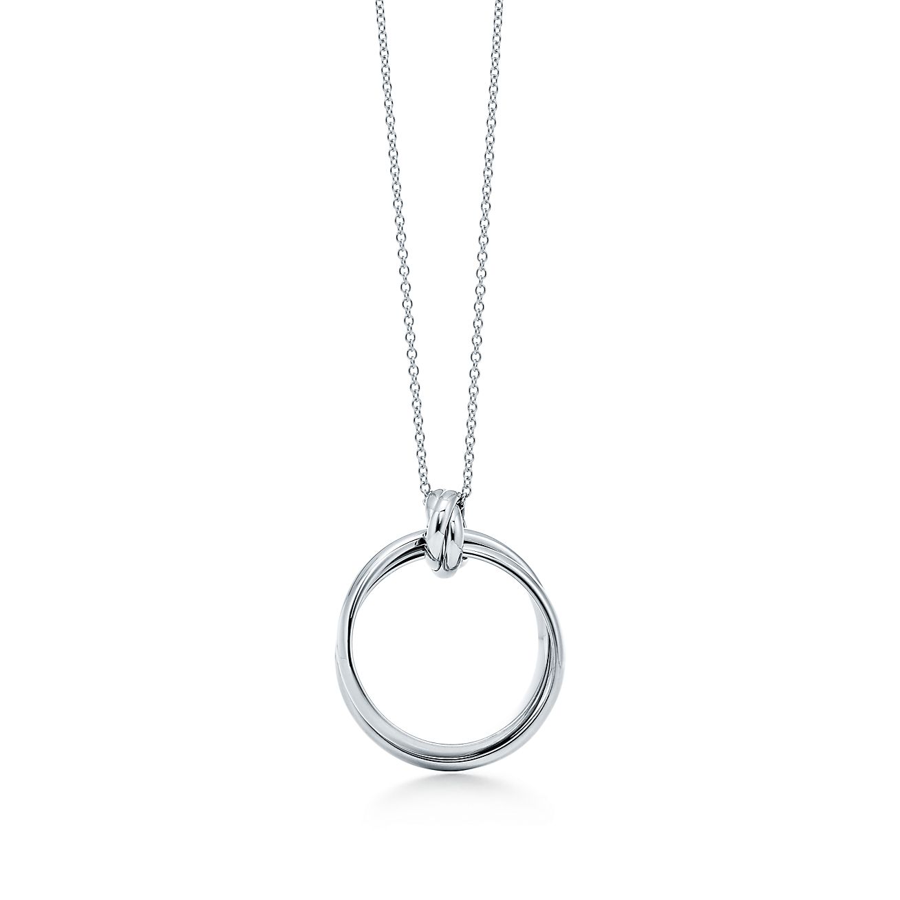 Paloma's Melody circle pendant in 