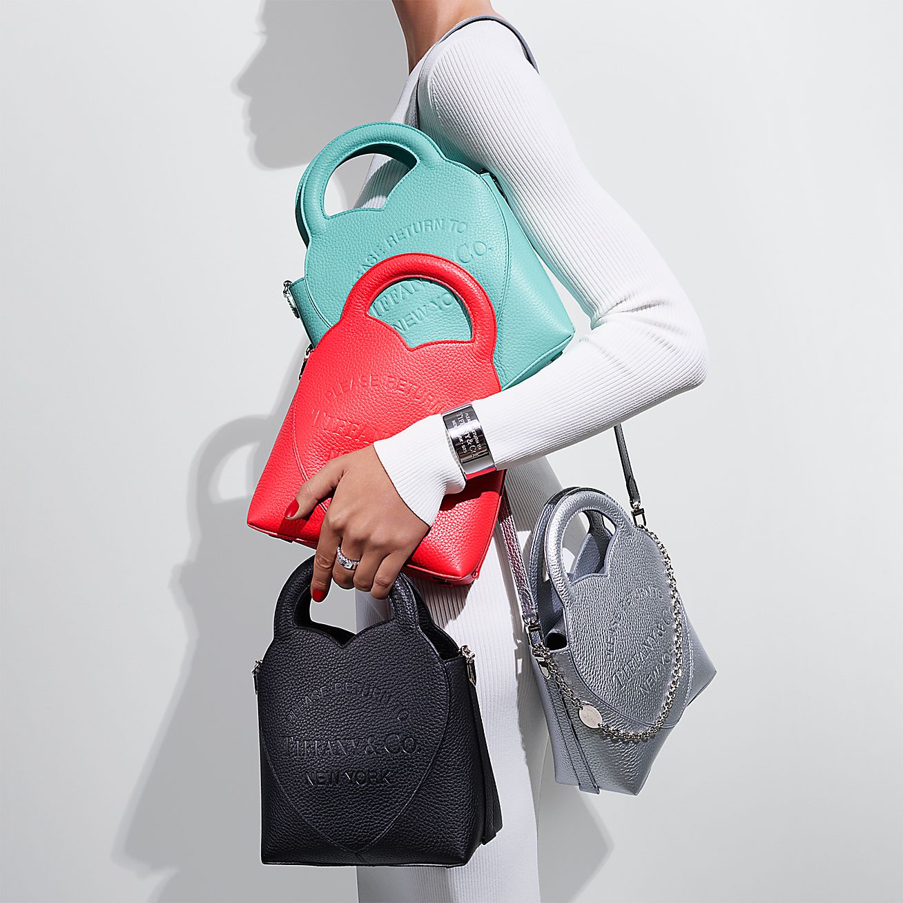 Return to Tiffany® Mini Tote Bag in Black Leather | Tiffany & Co. US