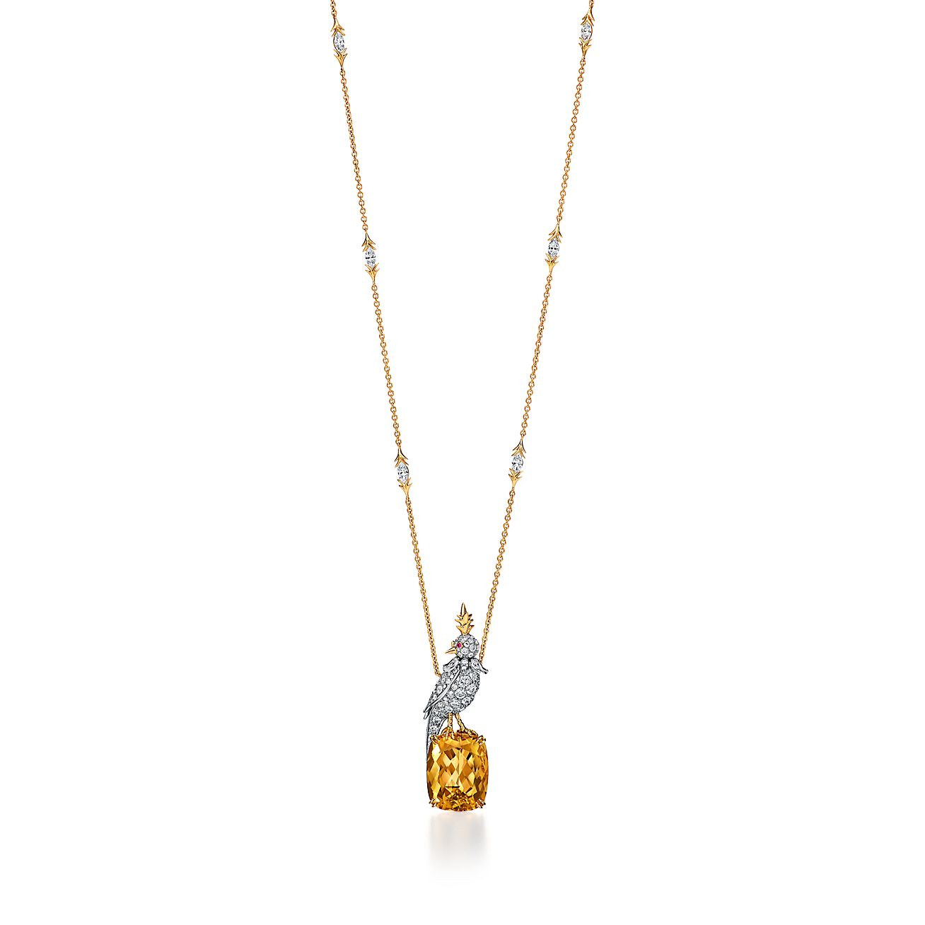 Pendant in Yellow Gold and Platinum with a Citrine, Diamonds and