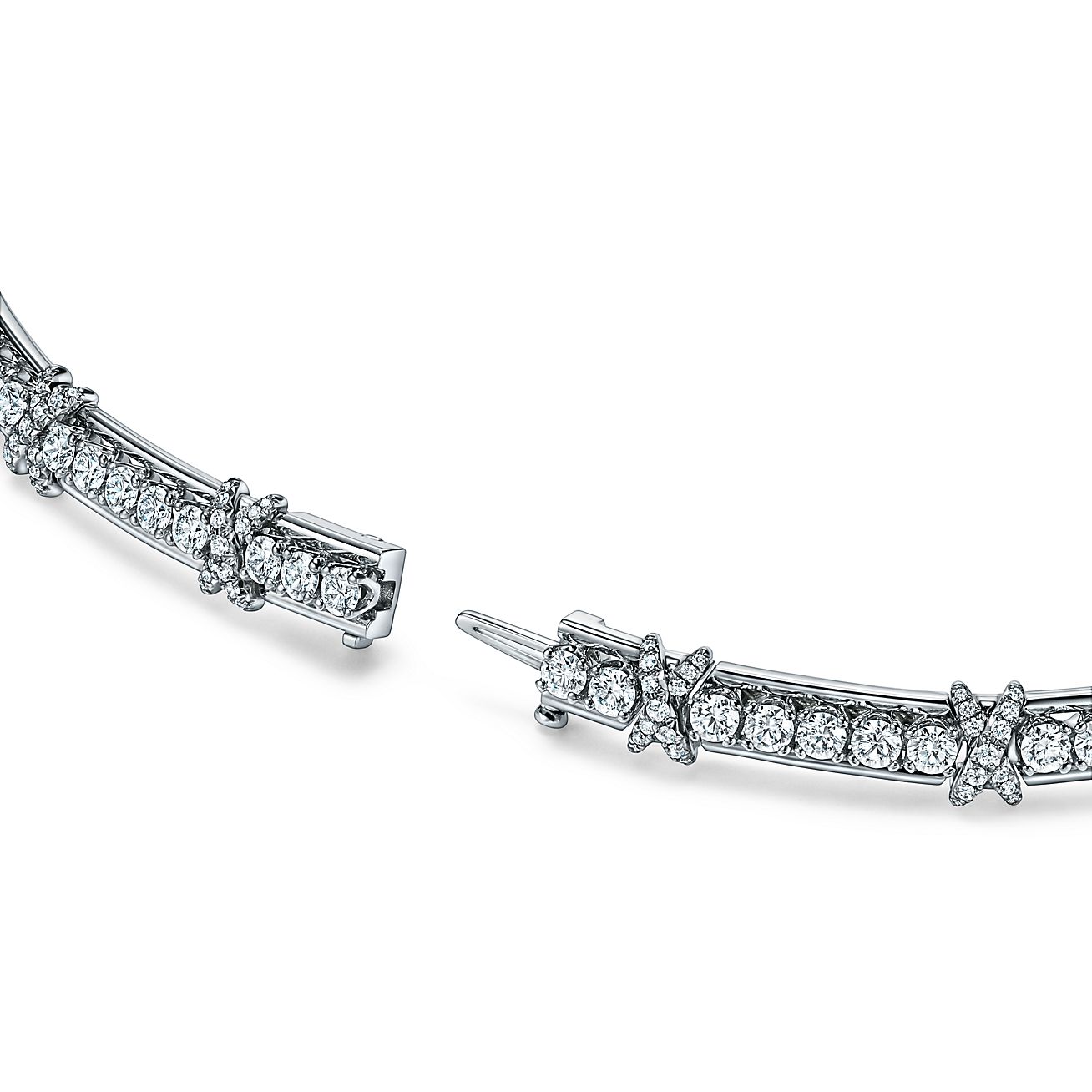 Sixteen Stone by Tiffany Necklace in Platinum and Yellow Gold with Diamonds - Alternate shot 1 - Alternate shot 2