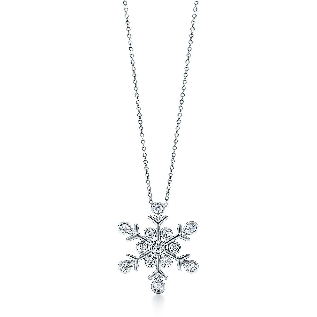 Snowflake pendant of diamonds in platinum, large. | Tiffany & Co.