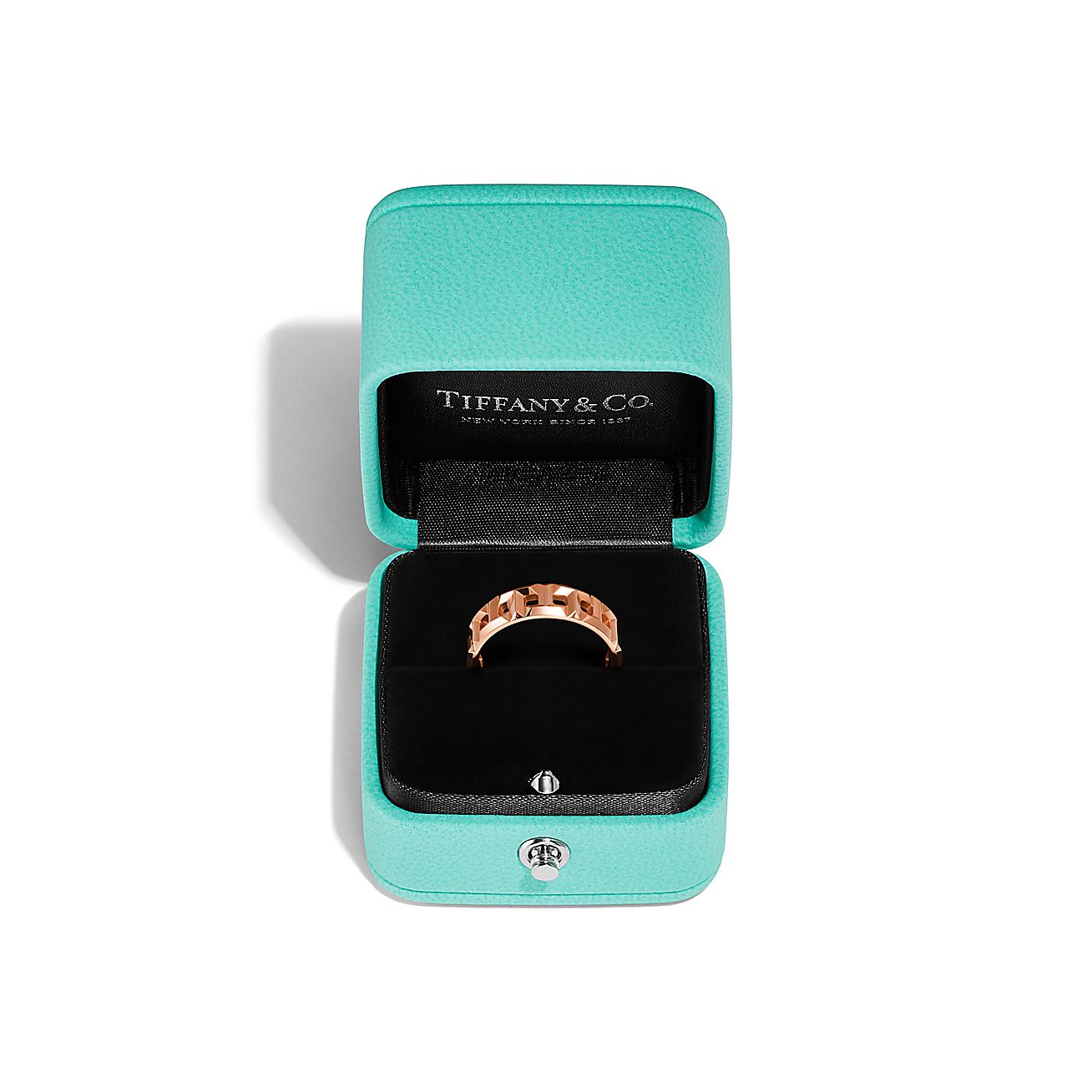 ティファニー T トゥルー ワイド リング ローズゴールド | Tiffany & Co