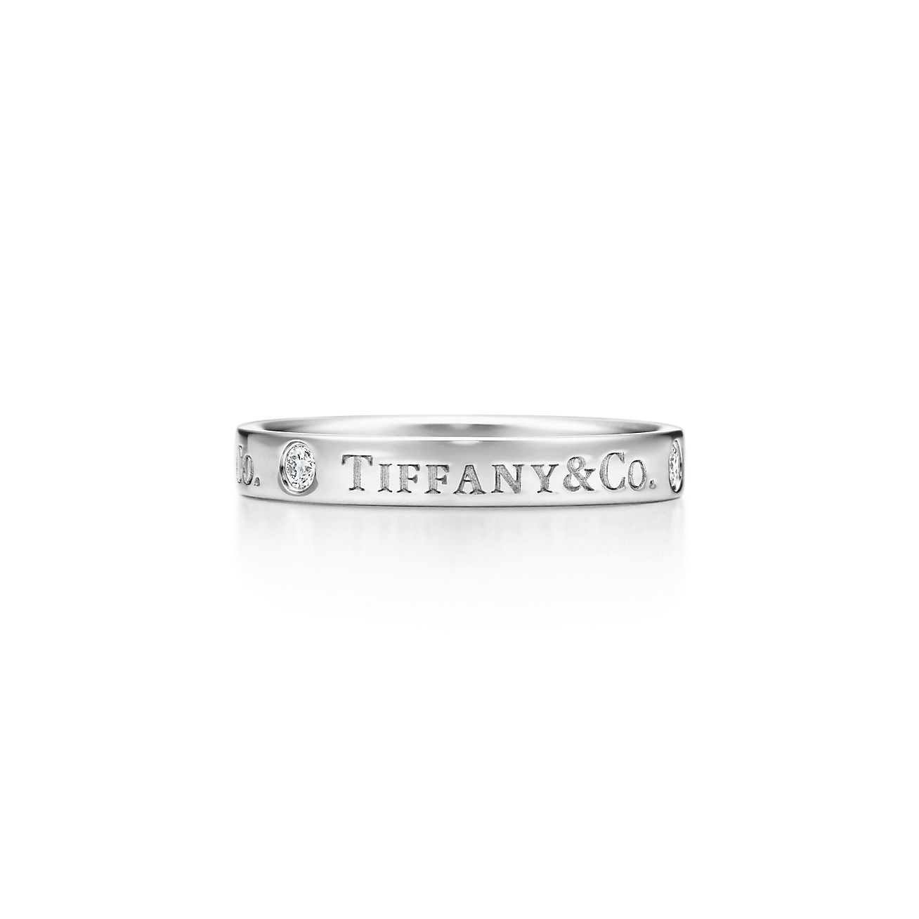 Tiffany is now selling men's engagement rings, embracing inclusivity