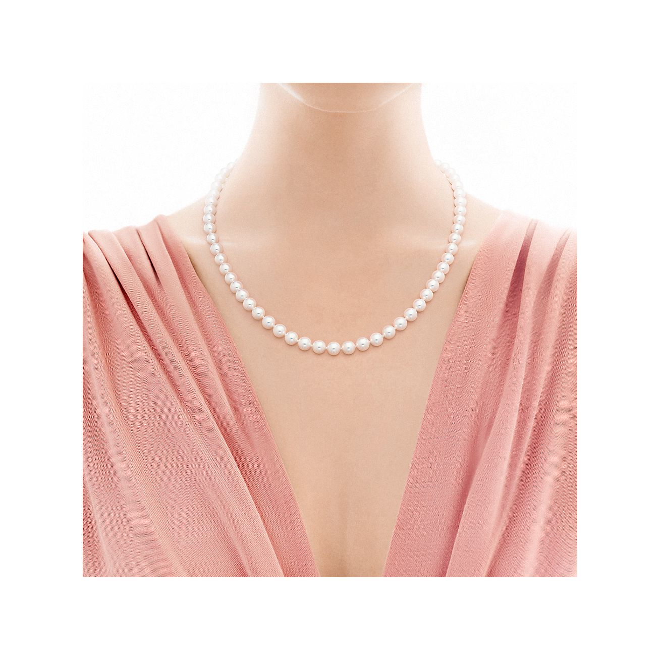 Collier Tiffany Essential Pearls 