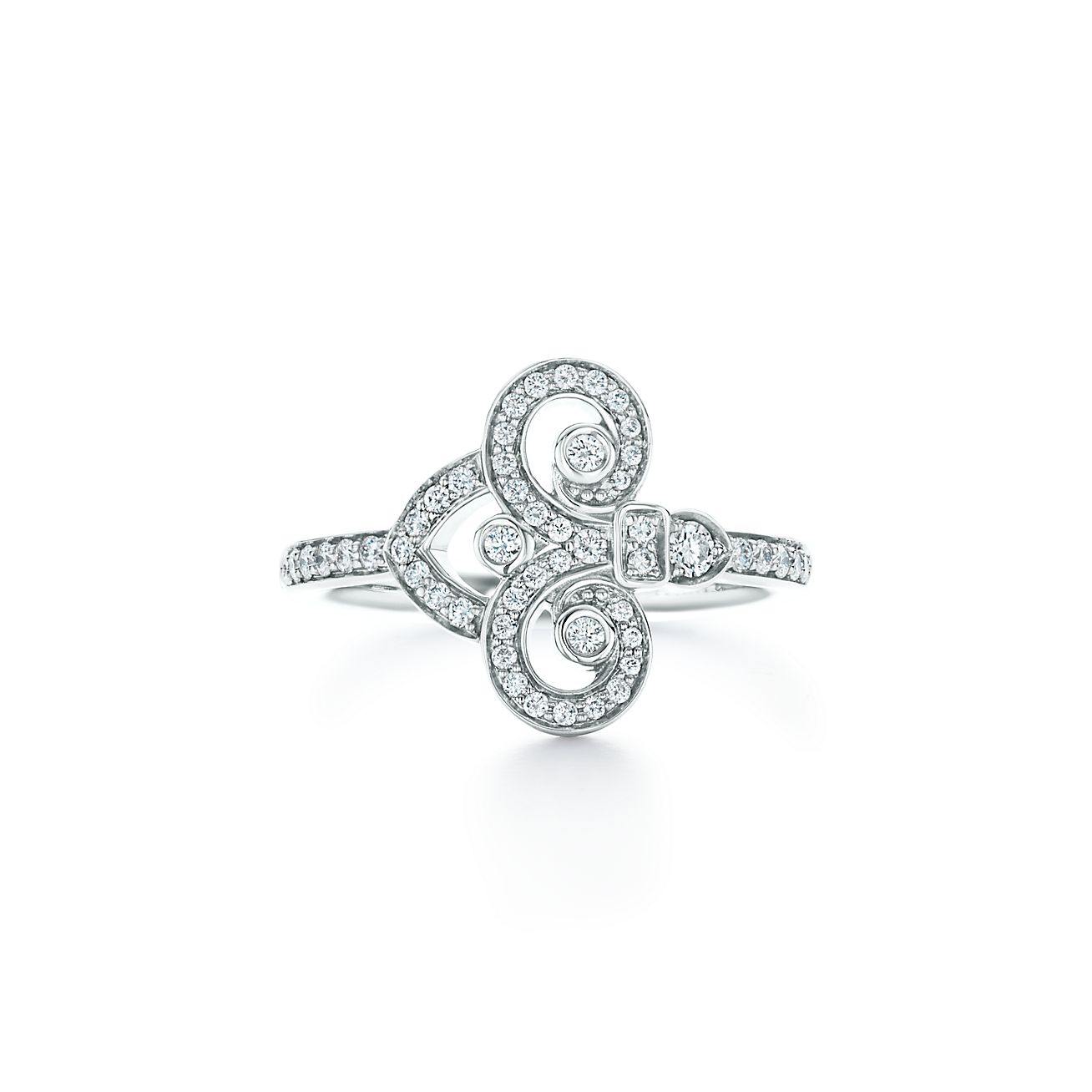 Tiffany Fleur de Lis ring in platinum 