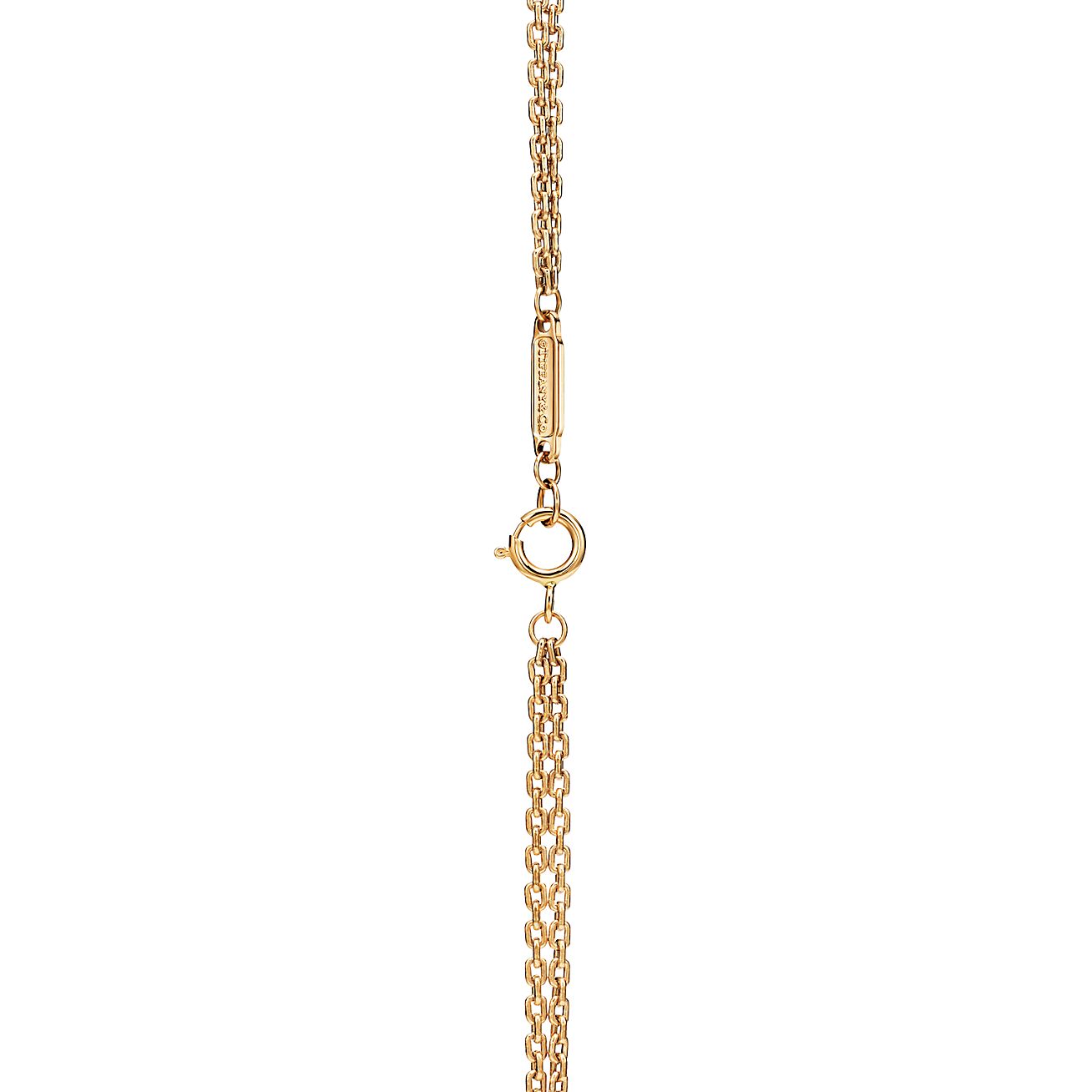 Tiffany HardWear Large Double Link Pendant in Yellow Gold - Alternate shot 1 - Alternate shot 2