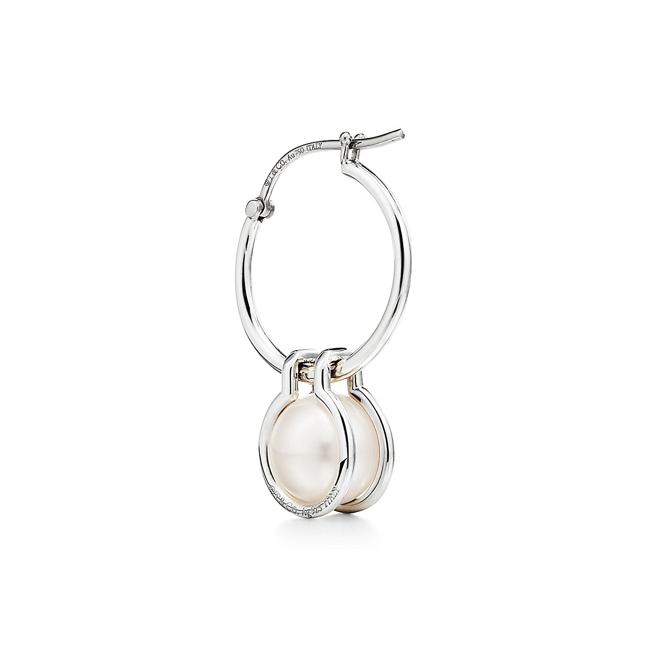 Tiffany HardWear Pearl Hoop Earrings in Sterling Silver - Alternate shot 1 - Alternate shot 2