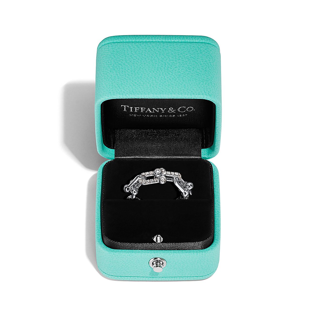 Tiffany HardWear Small Link Ring in White Gold with Diamonds - Alternate shot 1 - Alternate shot 2 - Alternate shot 3
