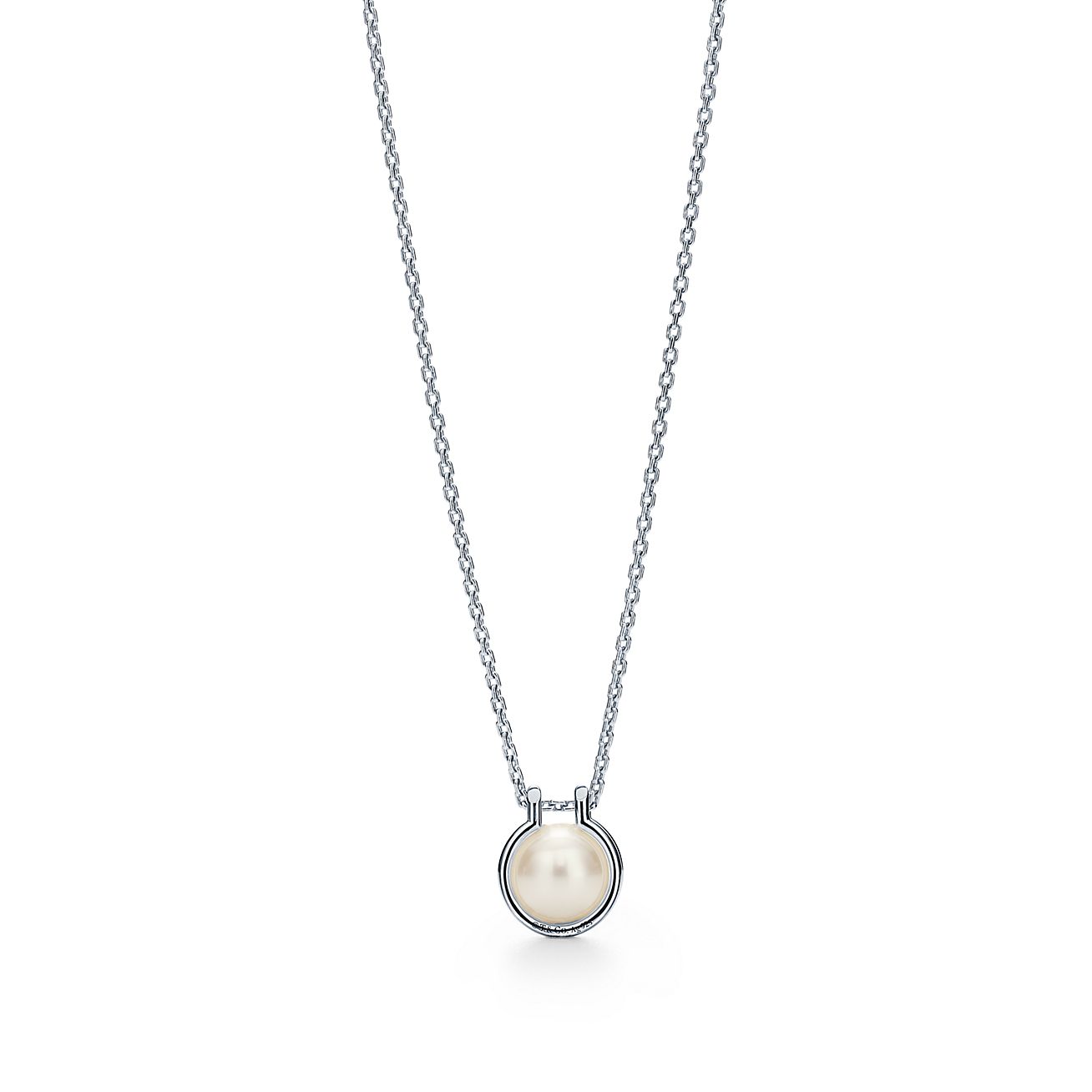 Tiffany HardWear freshwater pearl link pendant in sterling silver 