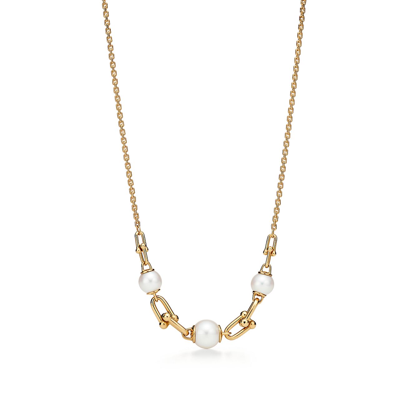 Delicate Pearl & Gold Pendant Chain (18 inches)