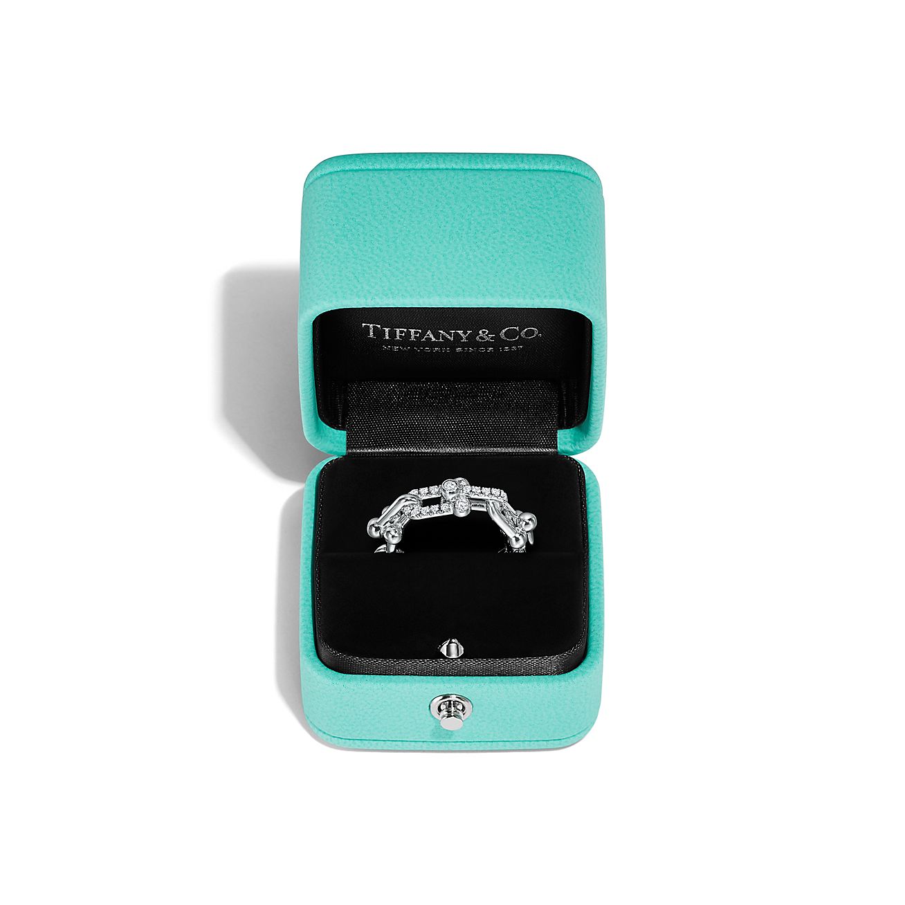 Tiffany HardWear Small Link Ring in White Gold with Diamonds