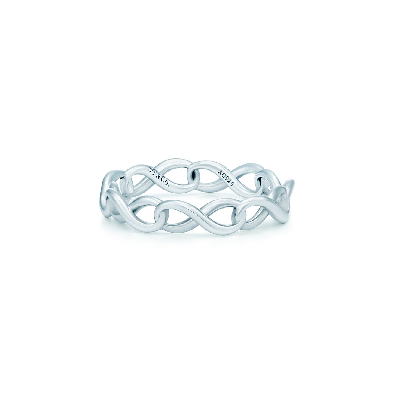 silver band ring
