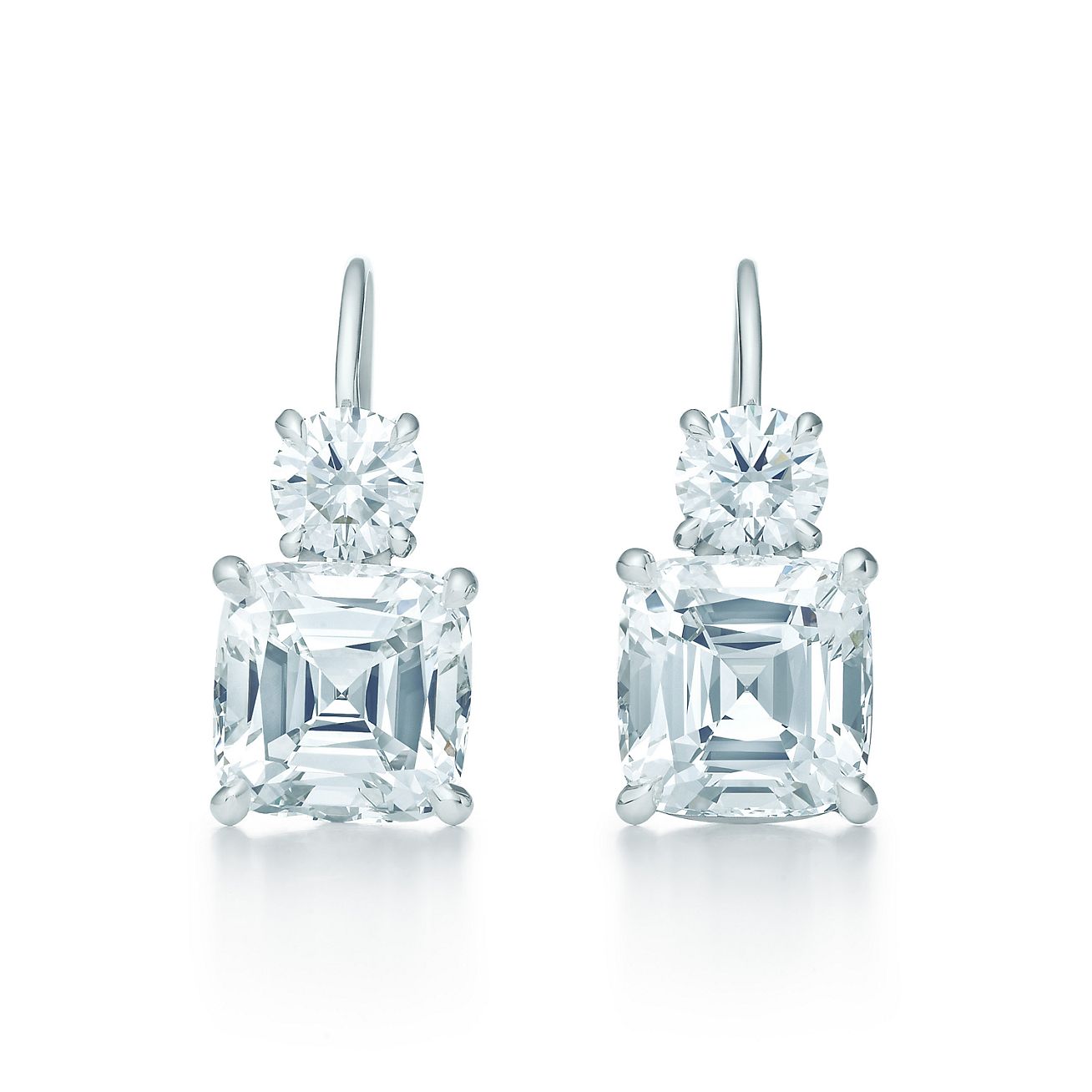 Tiffany Legacy™ earrings in platinum 