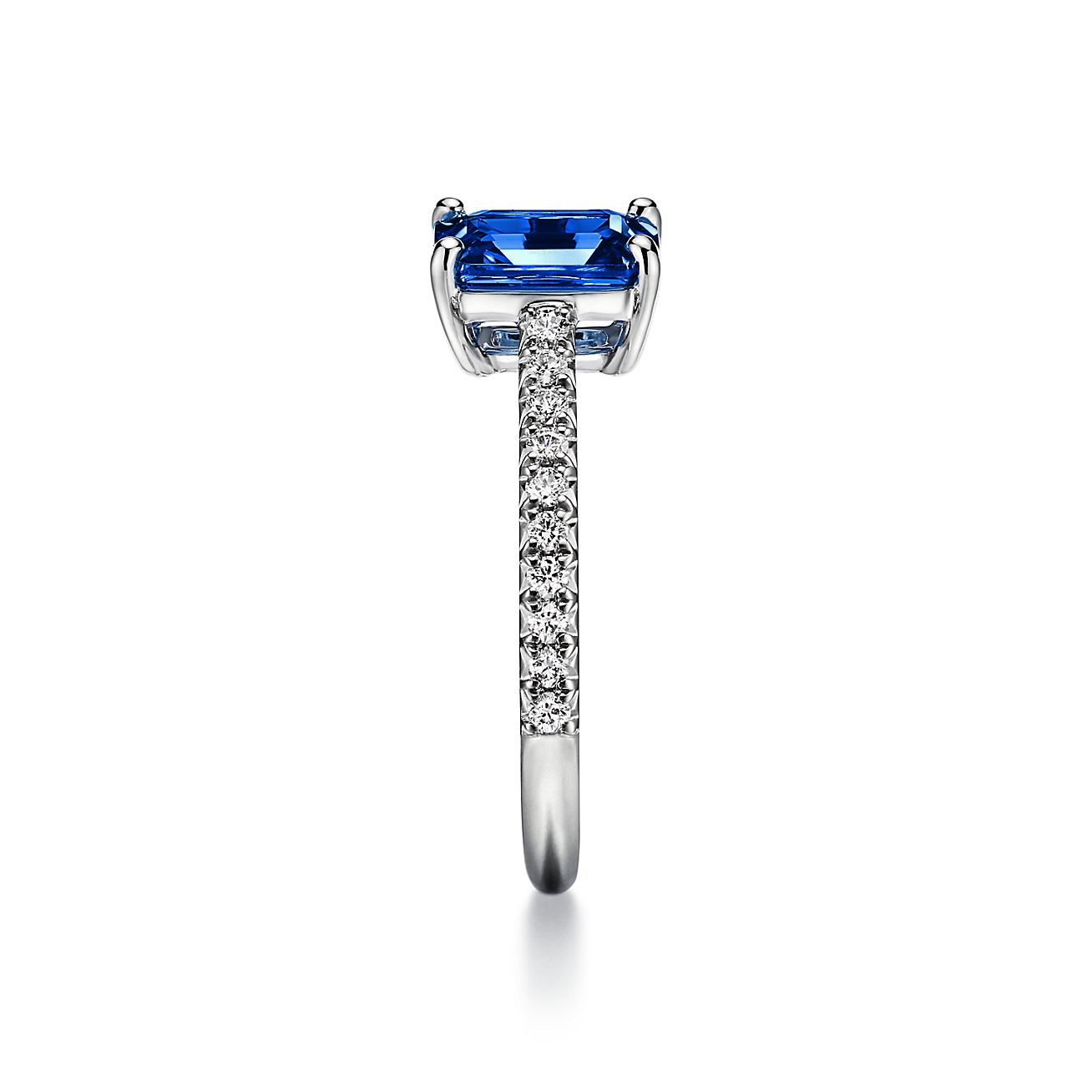 emerald cut sapphire ring tiffany