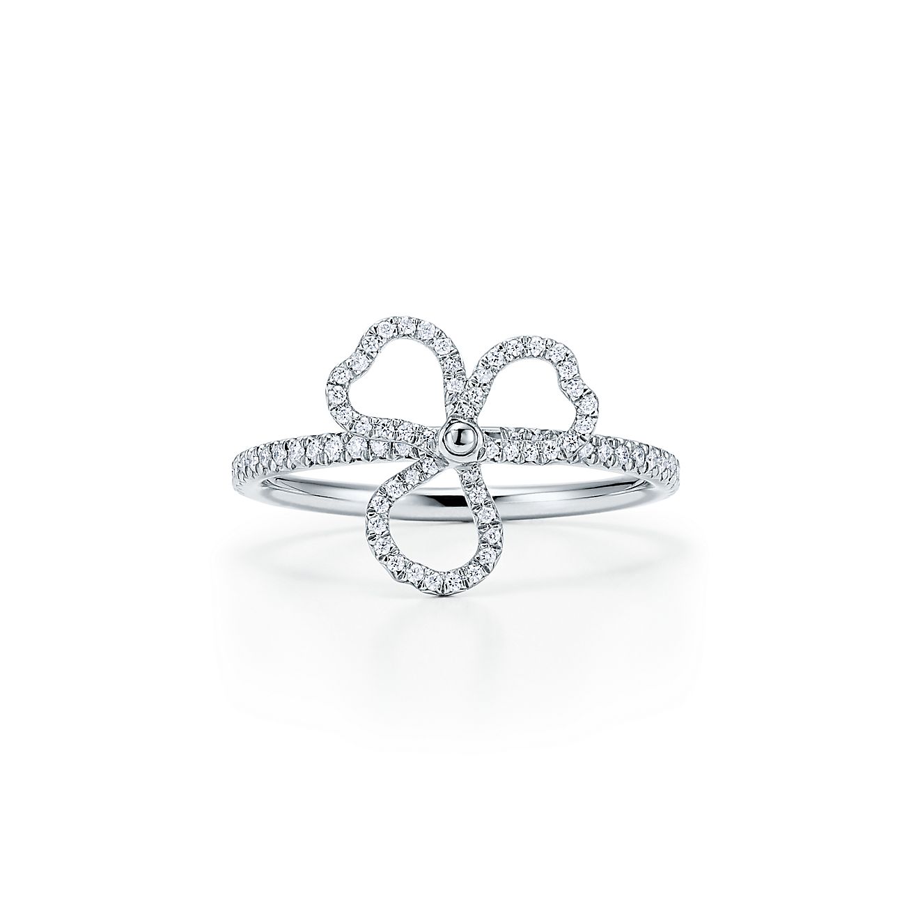 diamond open flower ring in platinum 
