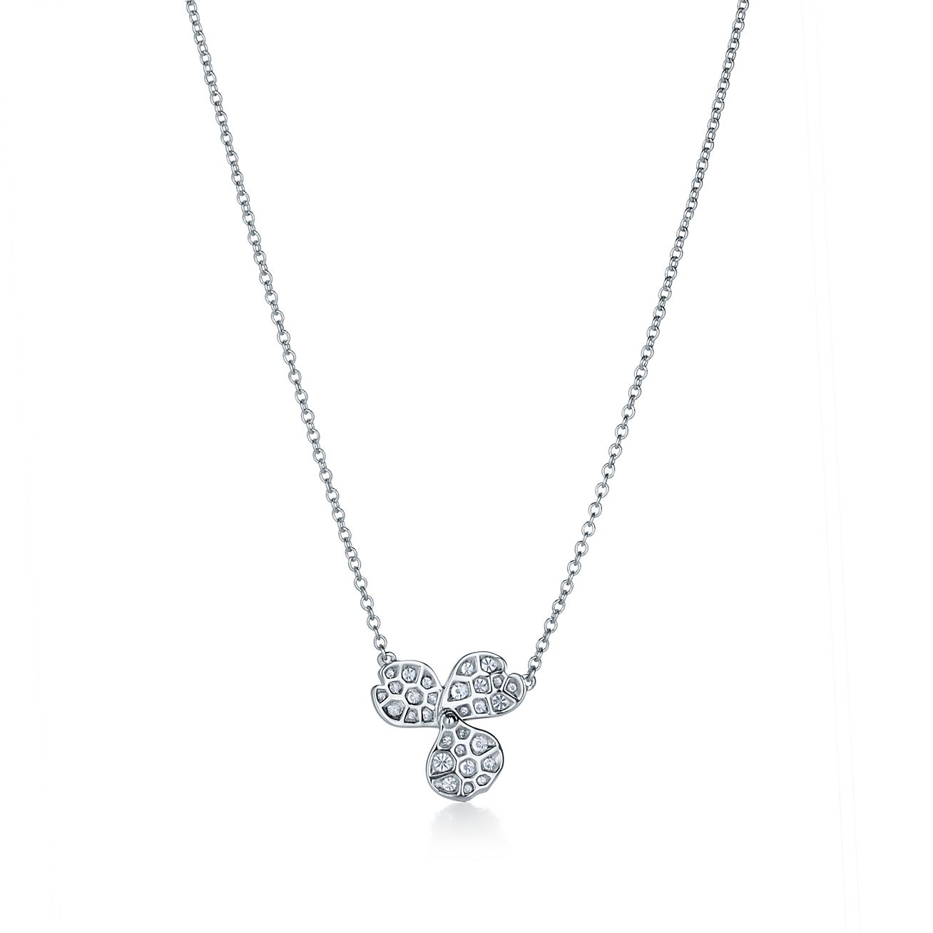 1 Piece Pave Diamond Flower Pendant Pave Diamond Pendant Oxidized 925 Silver 28x17mm PDP70
