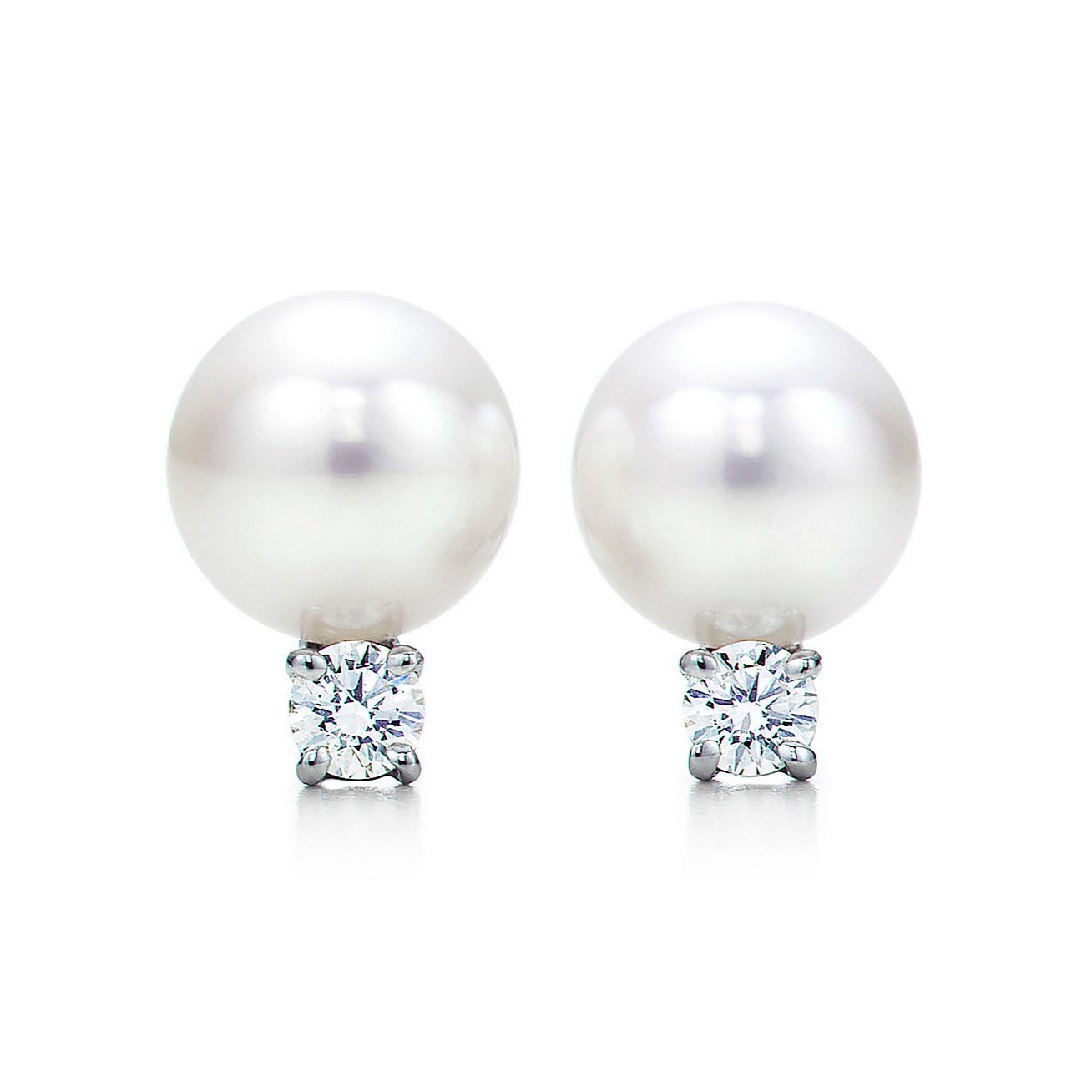 Tiffany & Co. Solid 18K Gold, Pearl & Diamond Dahlia Flower Estate Bro –  Olde Towne Jewelers