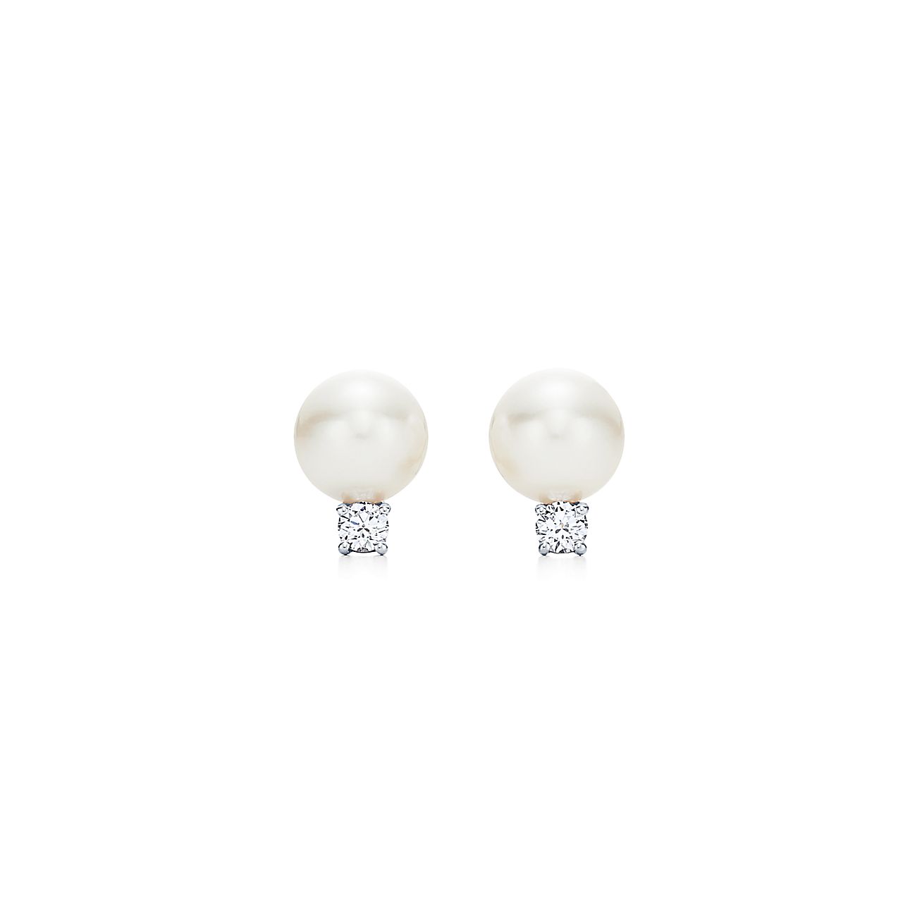 Tiffany Signature® Pearls Stud Earrings
