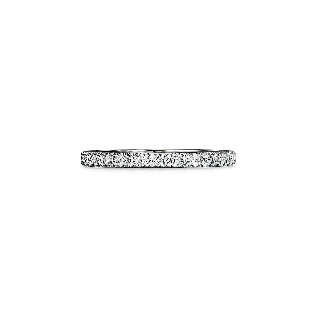 congestión Conmoción Joya Anillo completo para la eternidad de Tiffany Soleste en platino con  diamantes | Tiffany & Co.