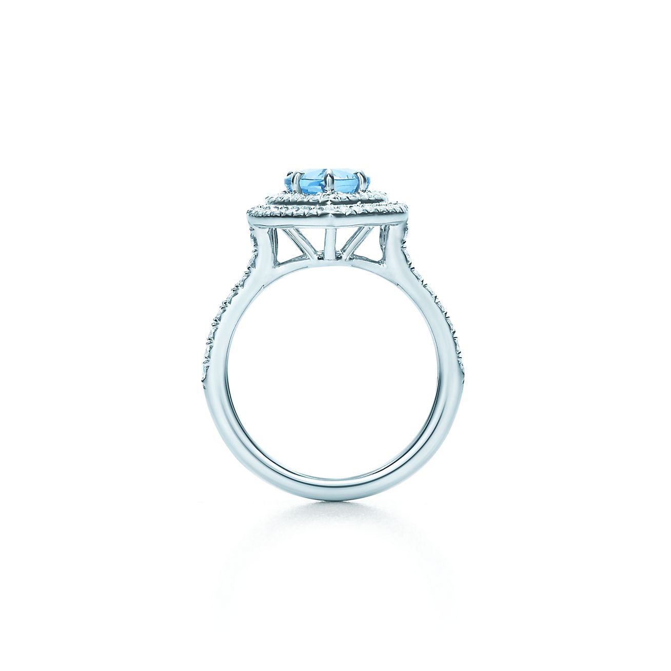 Tiffany Soleste ring in platinum with 