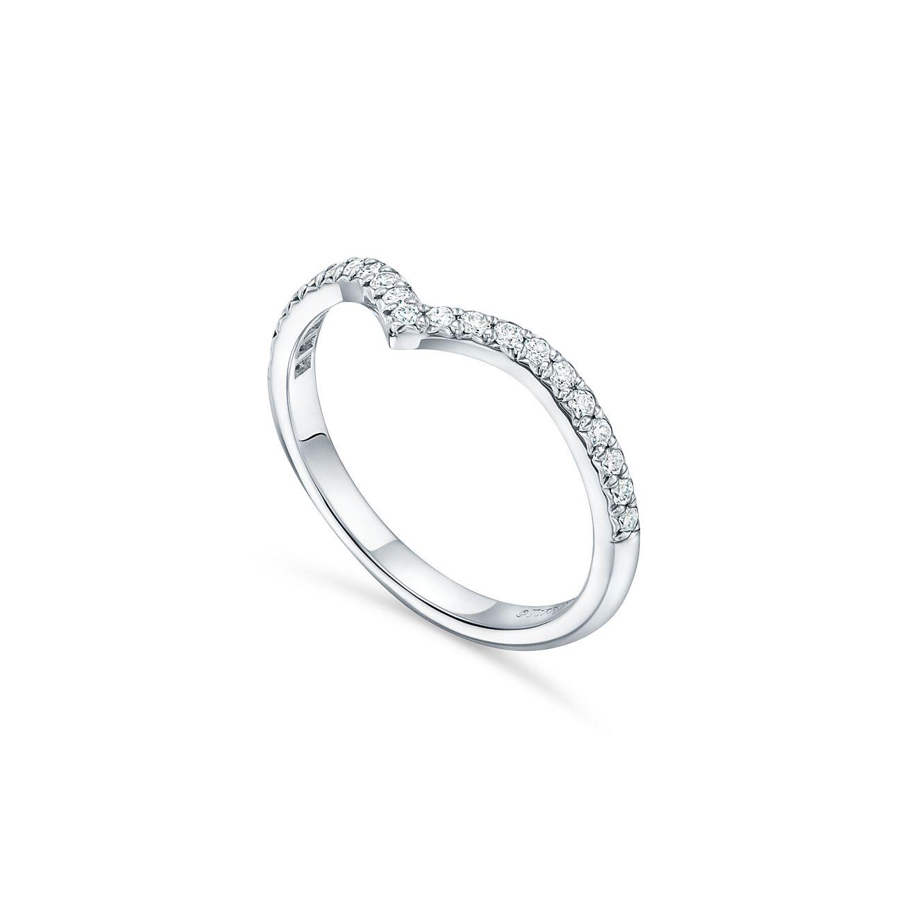 Tiffany Soleste V ring in platinum with 