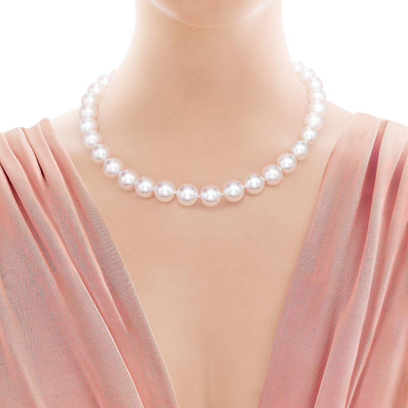 tiffany cultured pearl necklace