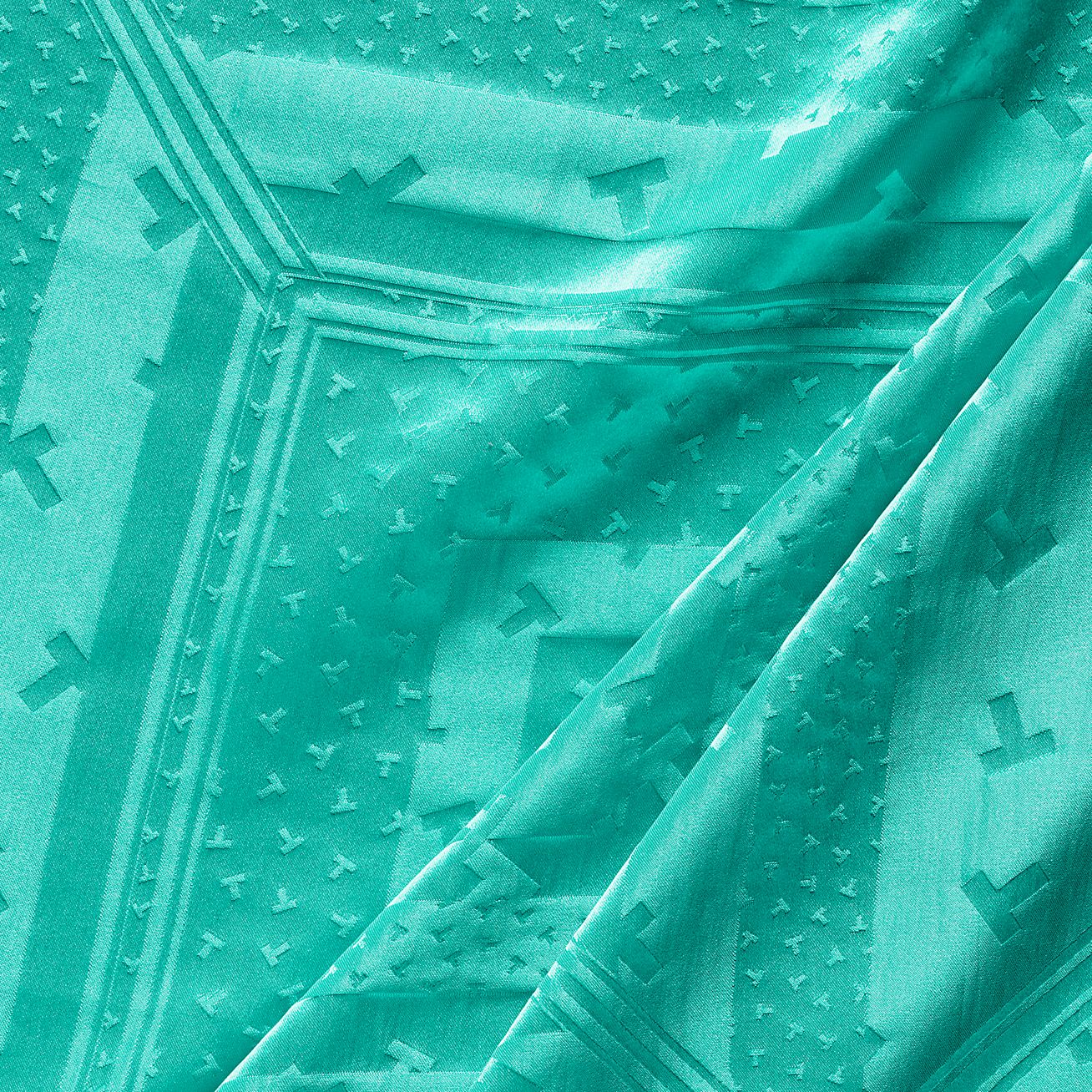 Tiffany T Dancing T Tiffany Blue 絲質提花方形圍巾| Tiffany & Co.