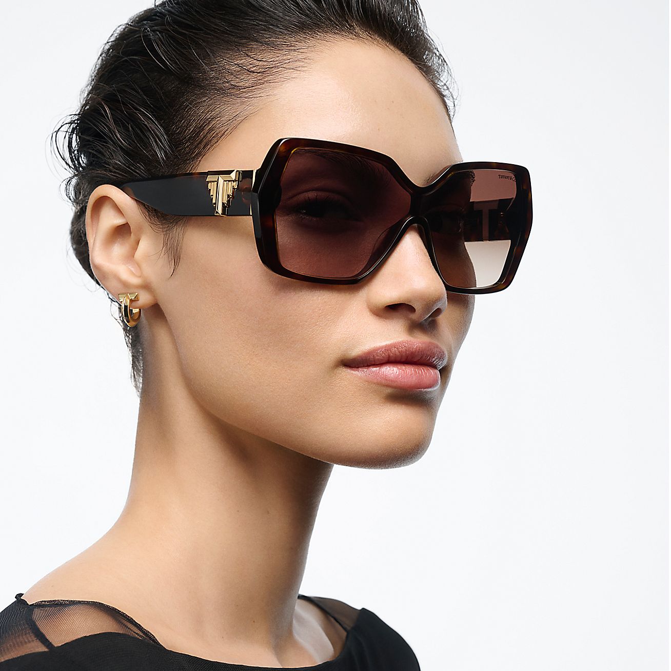 Tiffany T Deco Sunglasses in Tortoise Acetate, Gold-colored  display picture 3
