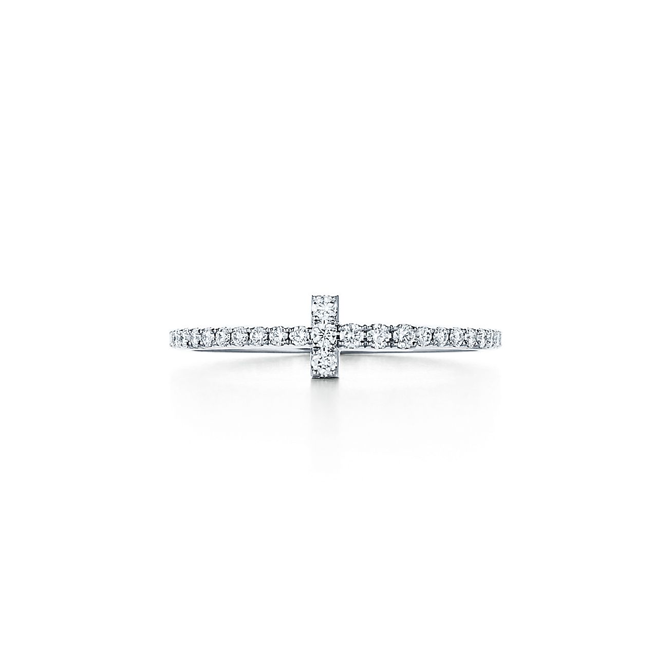 En todo el mundo ira Espíritu Tiffany T diamond wire band ring in 18k white gold. | Tiffany & Co.