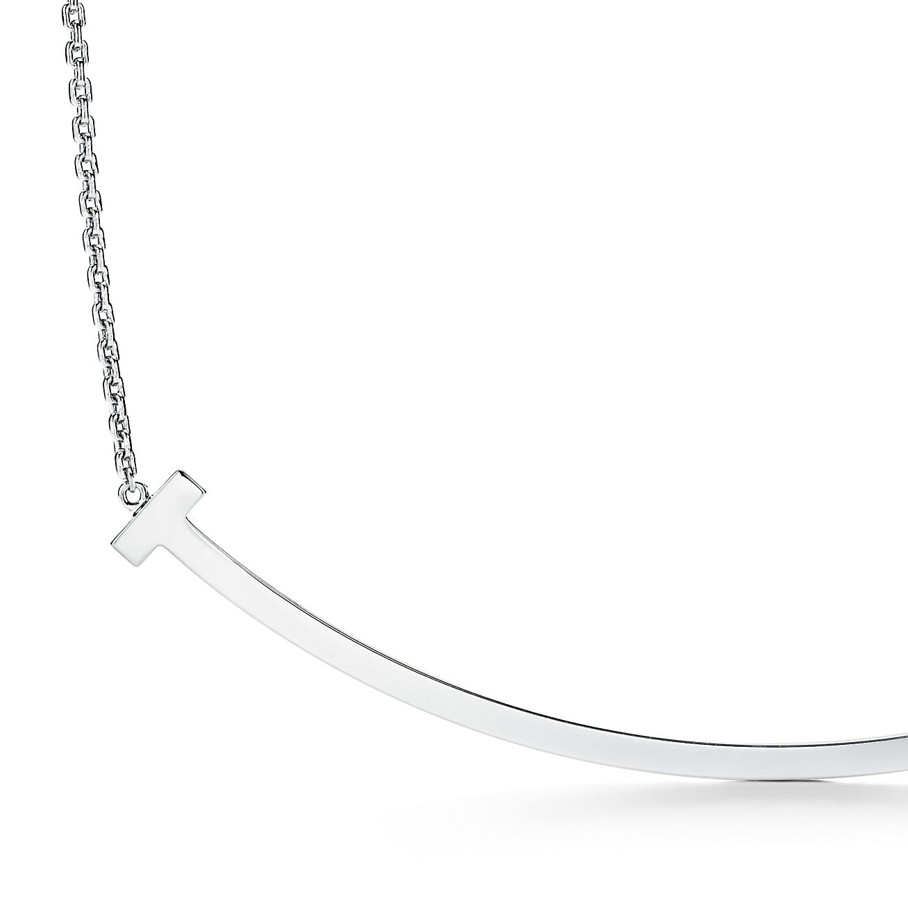 1/4 Ctw Diamond Smile Necklace in 14K White Gold | Robert Irwin Jewelers |  Memphis, TN