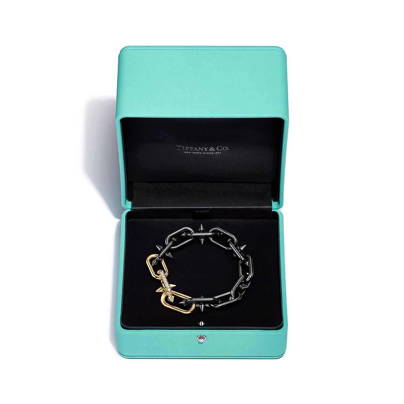Tiffany Titan by Pharrell Williams Bracelet in Titanium, Gold and Diamonds - Alternate shot 1 - Alternate shot 2