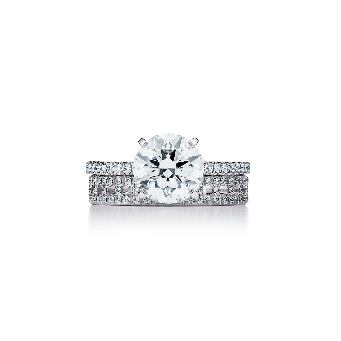 Tiffany True® Engagement Ring with a Round Brilliant Diamond Tiffany True® Engagement Ring with a Round Brilliant Diamond
