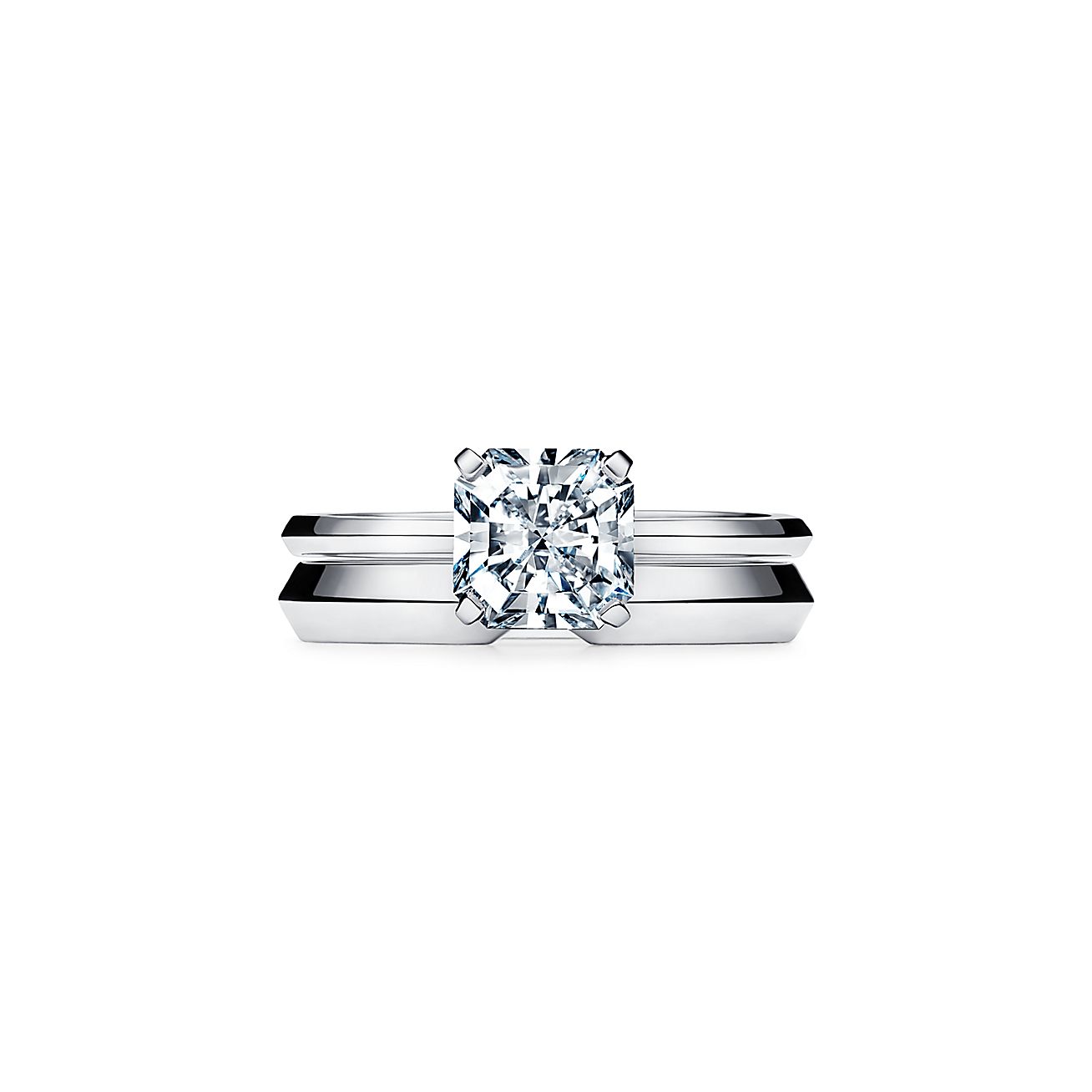 Pomolvochnoe Kolco Tiffany True Iz Platiny Ikona Sovremennoj Lyubvi Tiffany Co