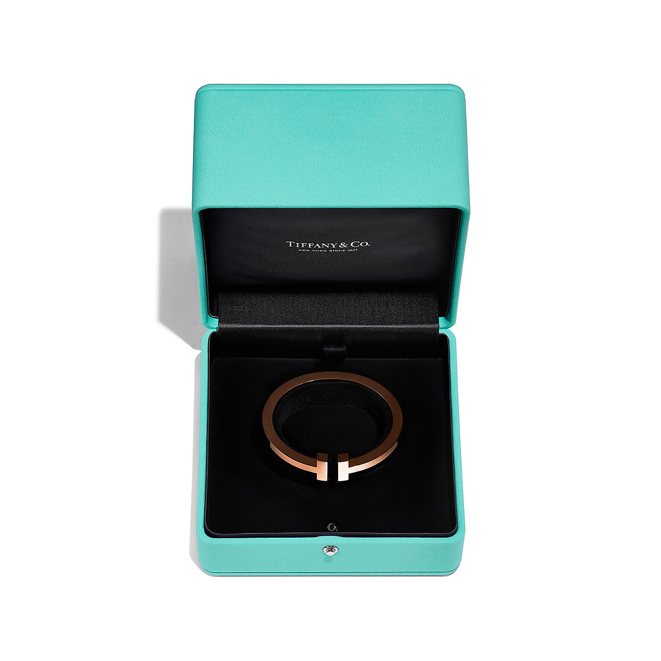 Tiffany T square bracelet in 18K rose 