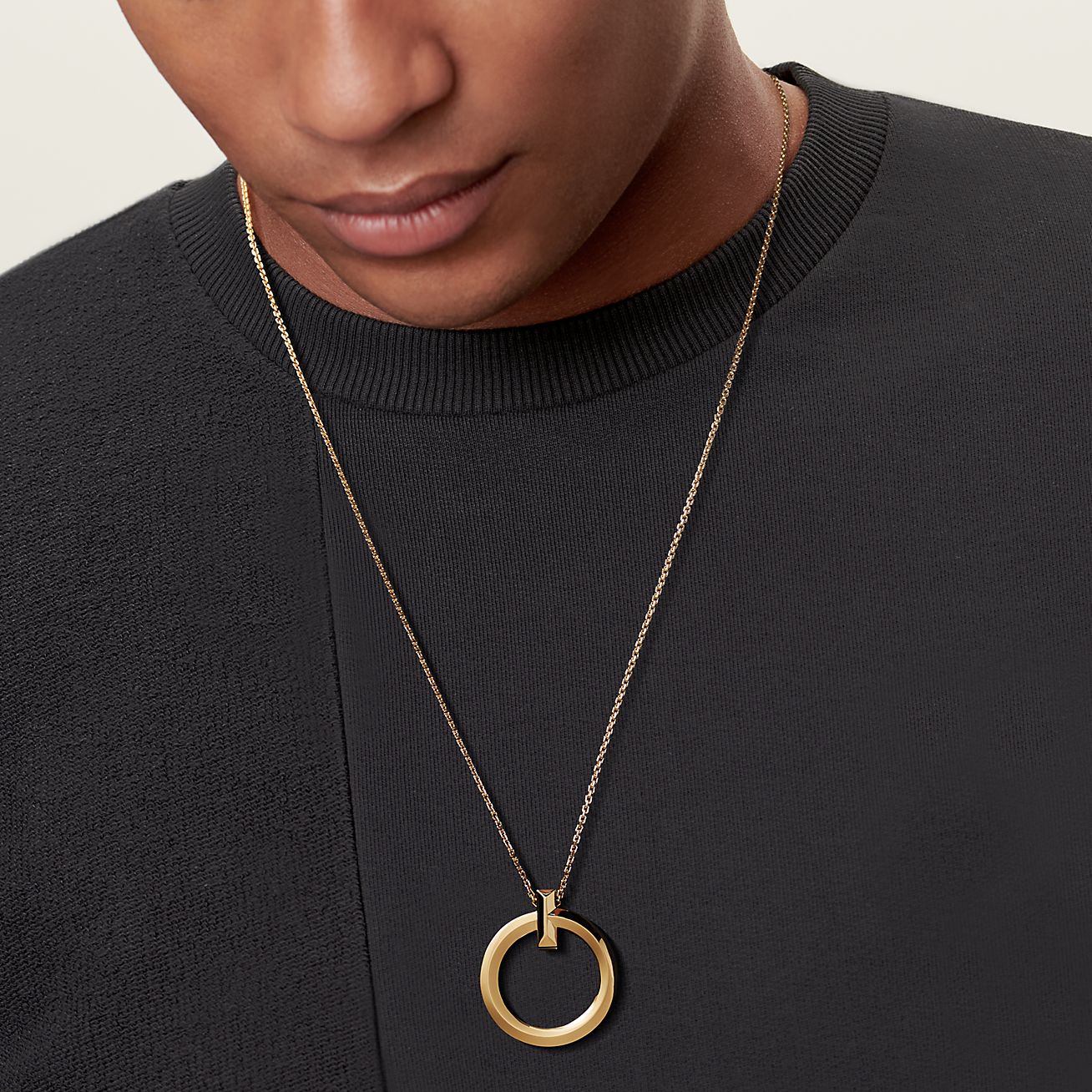 Tiffany T T1 Circle Pendant in Yellow Gold, Large | Tiffany & Co.