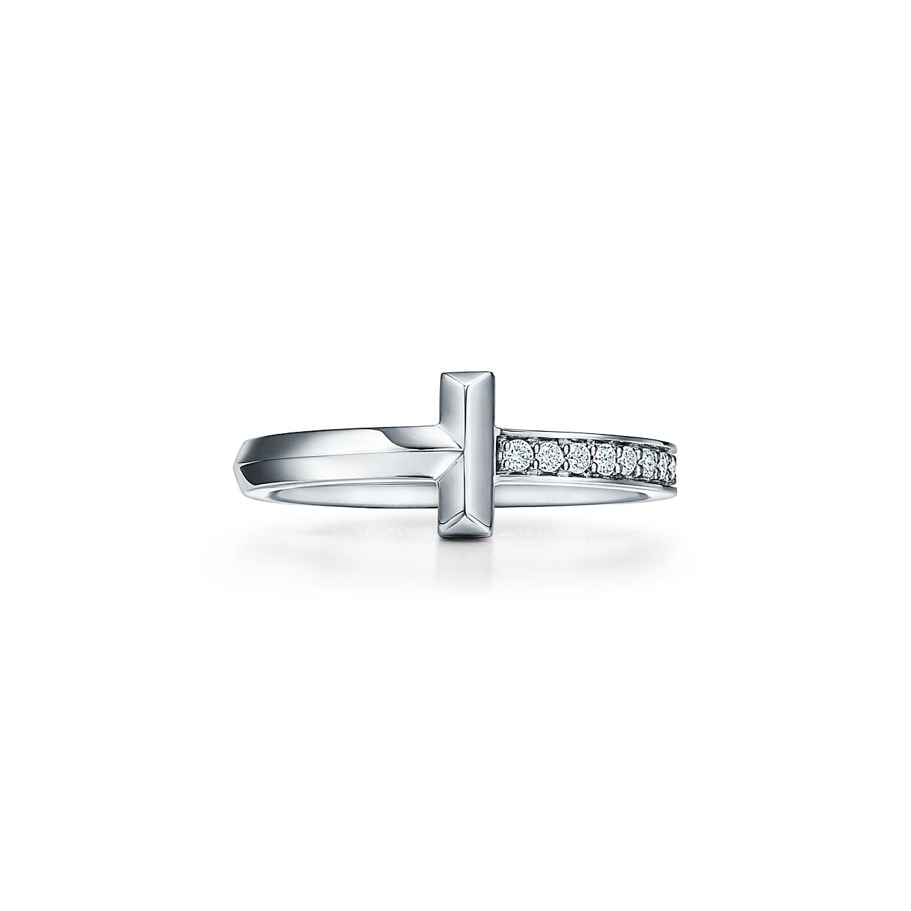 Tiffany Knot Double Row Ring in Yellow Gold with Diamonds | Tiffany & Co.