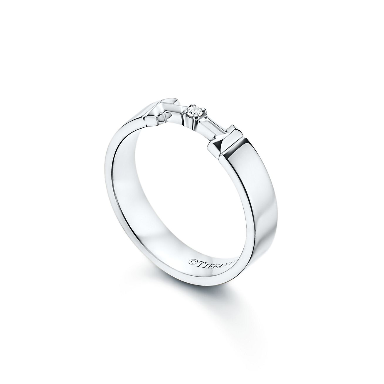 Tiffany T True diamond link ring in 18k 