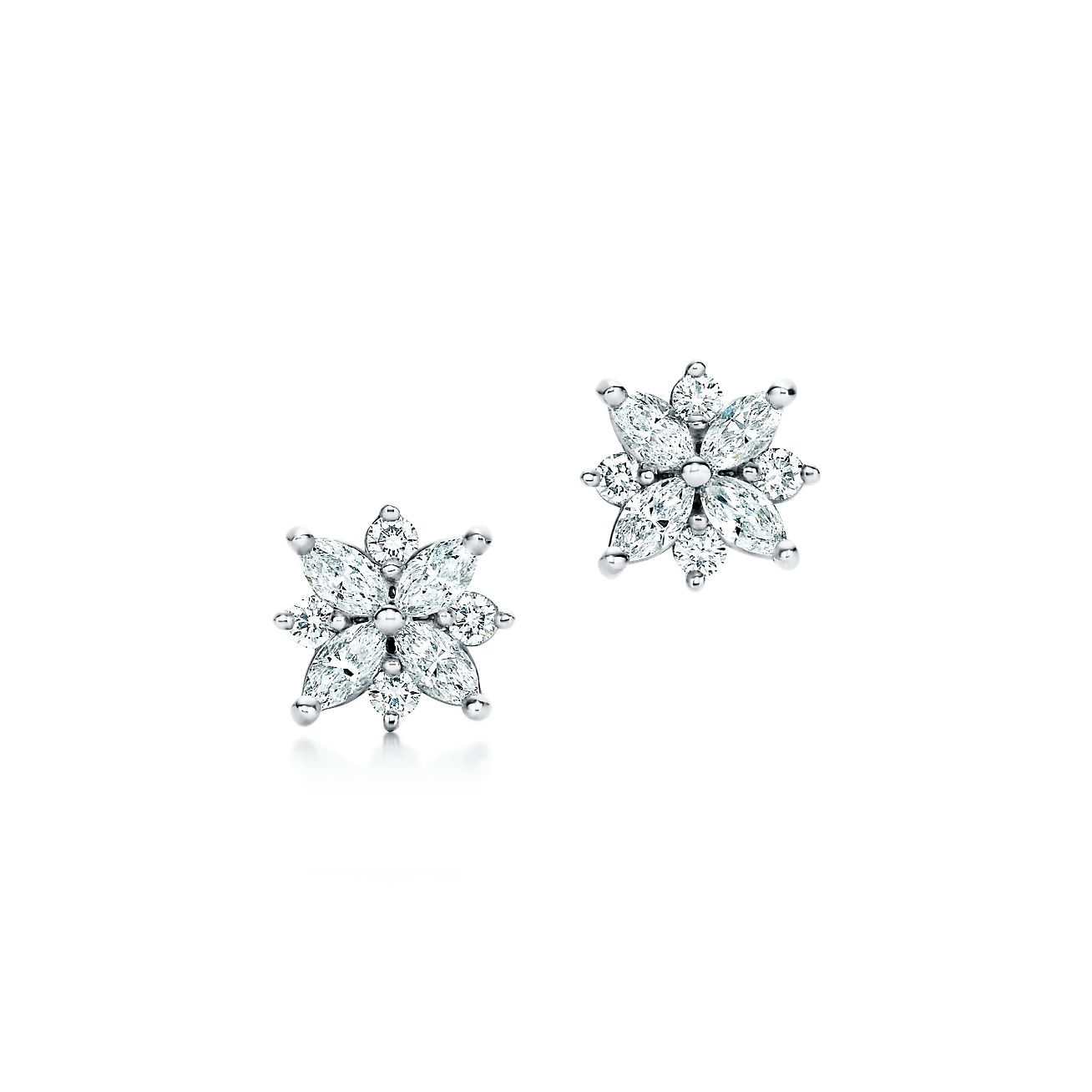 Tiffany Victoria® diamond cluster 