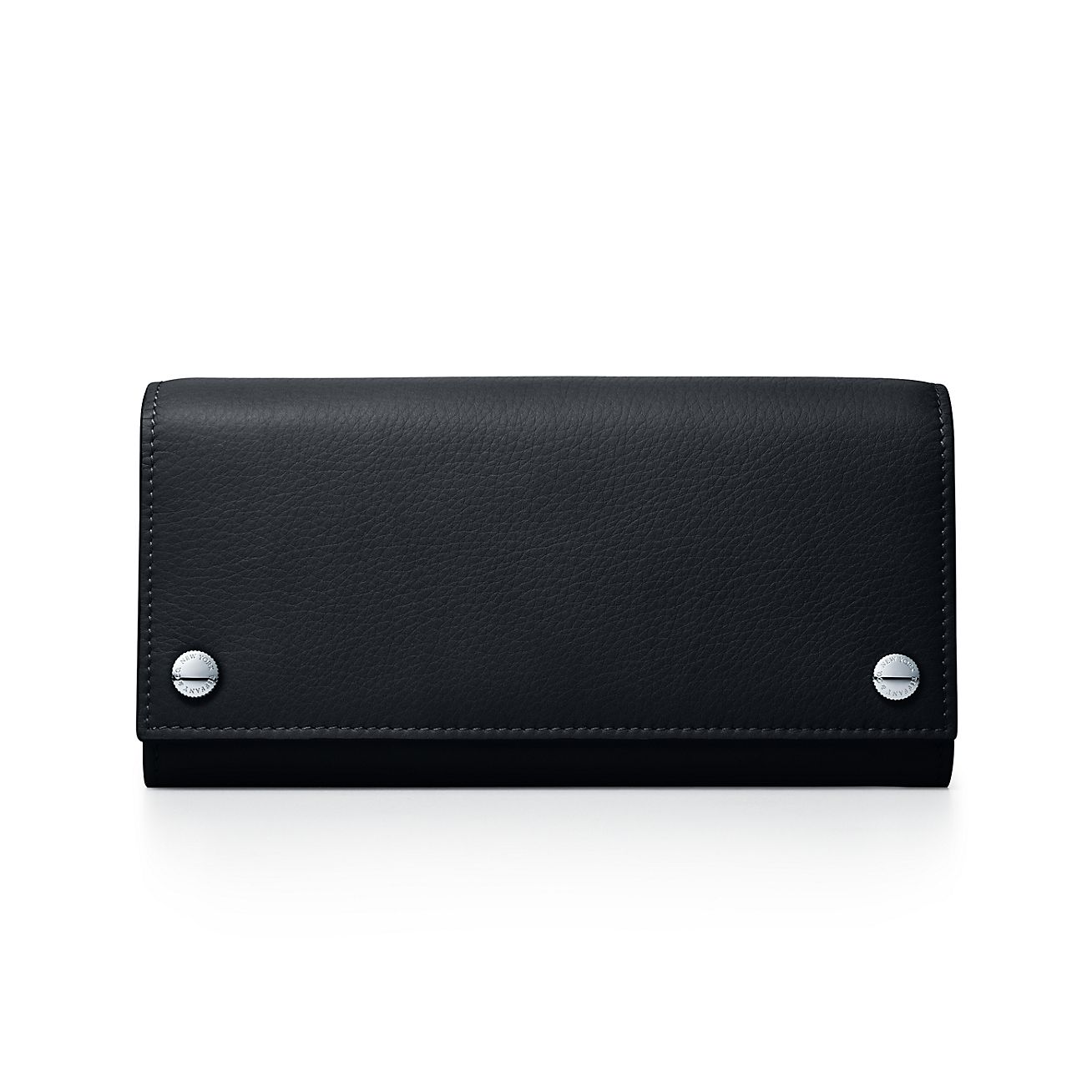 Travel wallet in black grain calfskin 