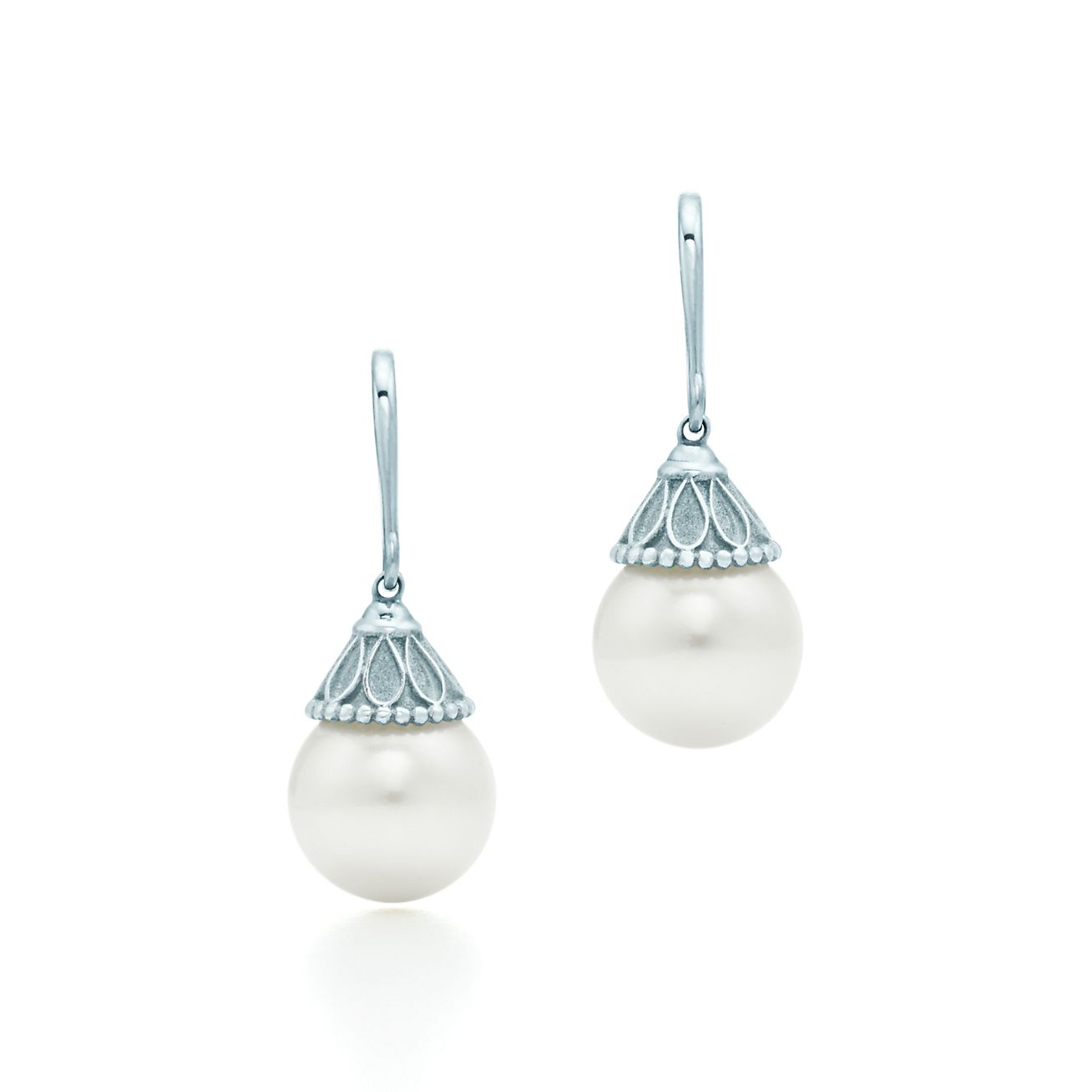 tiffany co pearl earrings