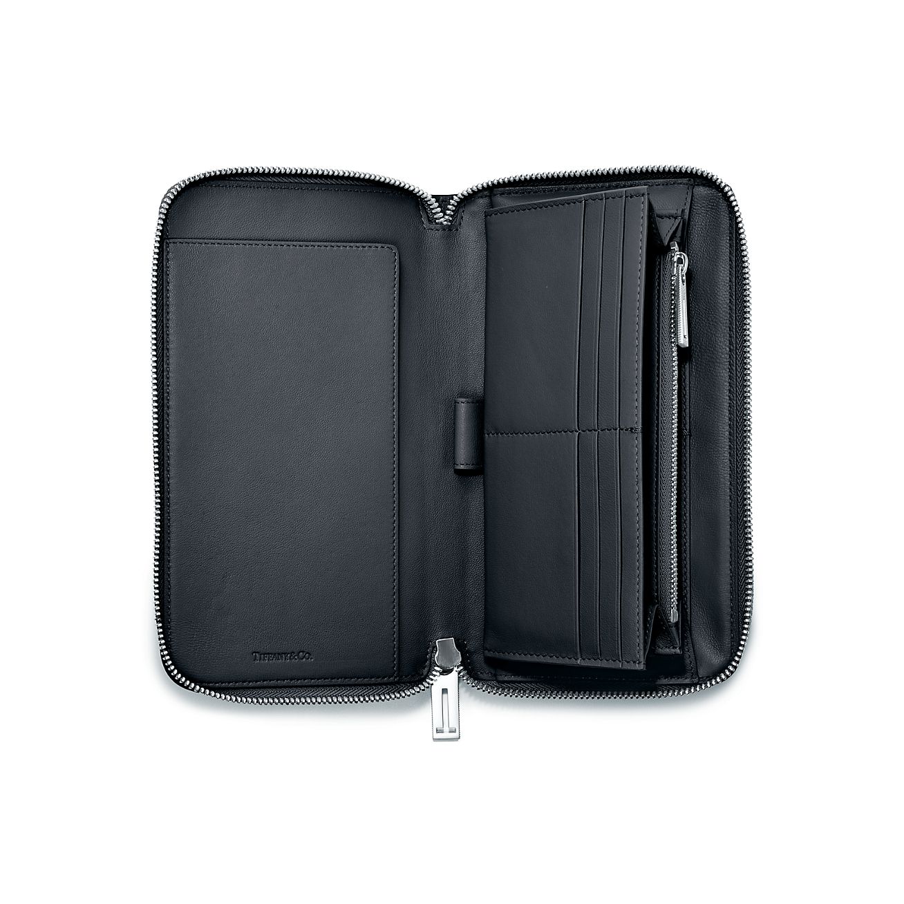 Zip travel wallet in black smooth 