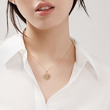 パロマ・ピカソ オリーブ リーフ ペンダント（スモール）18Kゴールド  