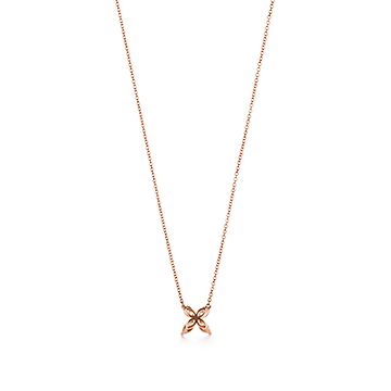 ティファニー ビクトリア™ ペンダント（ミディアム）ダイヤモンド 18K  