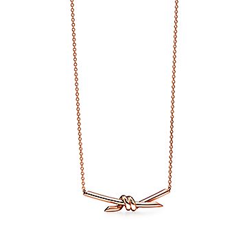 Tiffany & Co. ノットデザイン ネックレス ティファニー ノット ペンダント ローズゴールド | Tiffany & Co.