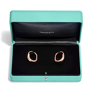 ティファニー ロック ピアス ダイヤモンド ローズゴールド（ミディアム