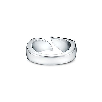 エルサ・ペレッティ™ フェザー リング スターリングシルバー | Tiffany