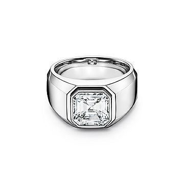 Anillo de compromiso para hombre Charles Tiffany Setting en