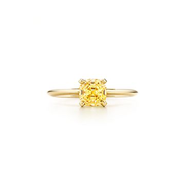 classic single yellow diamond ring