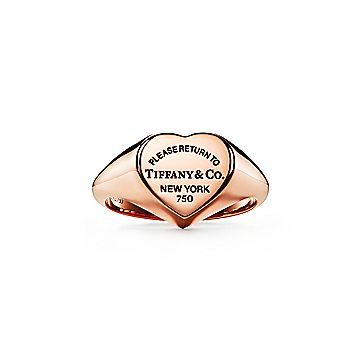 Auckland Installation Orphan Anello con sigillo a cuore in oro rosa, piccolo. Collezione Return to  Tiffany™ | Tiffany & Co.