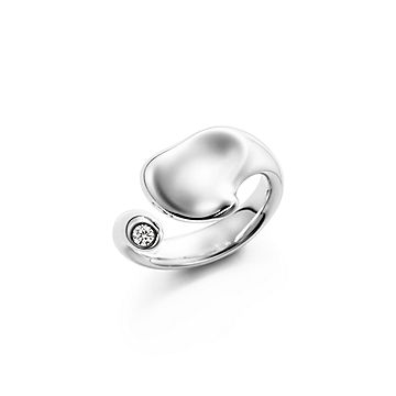 【Tiffany & Co】Elsa Peretti Full Heart ピアス Elsa Peretti® Full Heart earrings in 18k gold, 10 mm wide